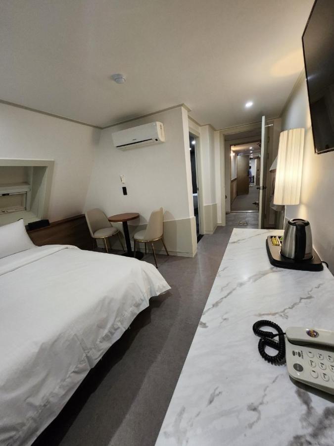 Hotel Stay Inn Сеул Экстерьер фото