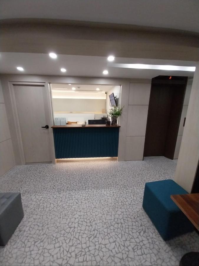 Hotel Stay Inn Сеул Экстерьер фото