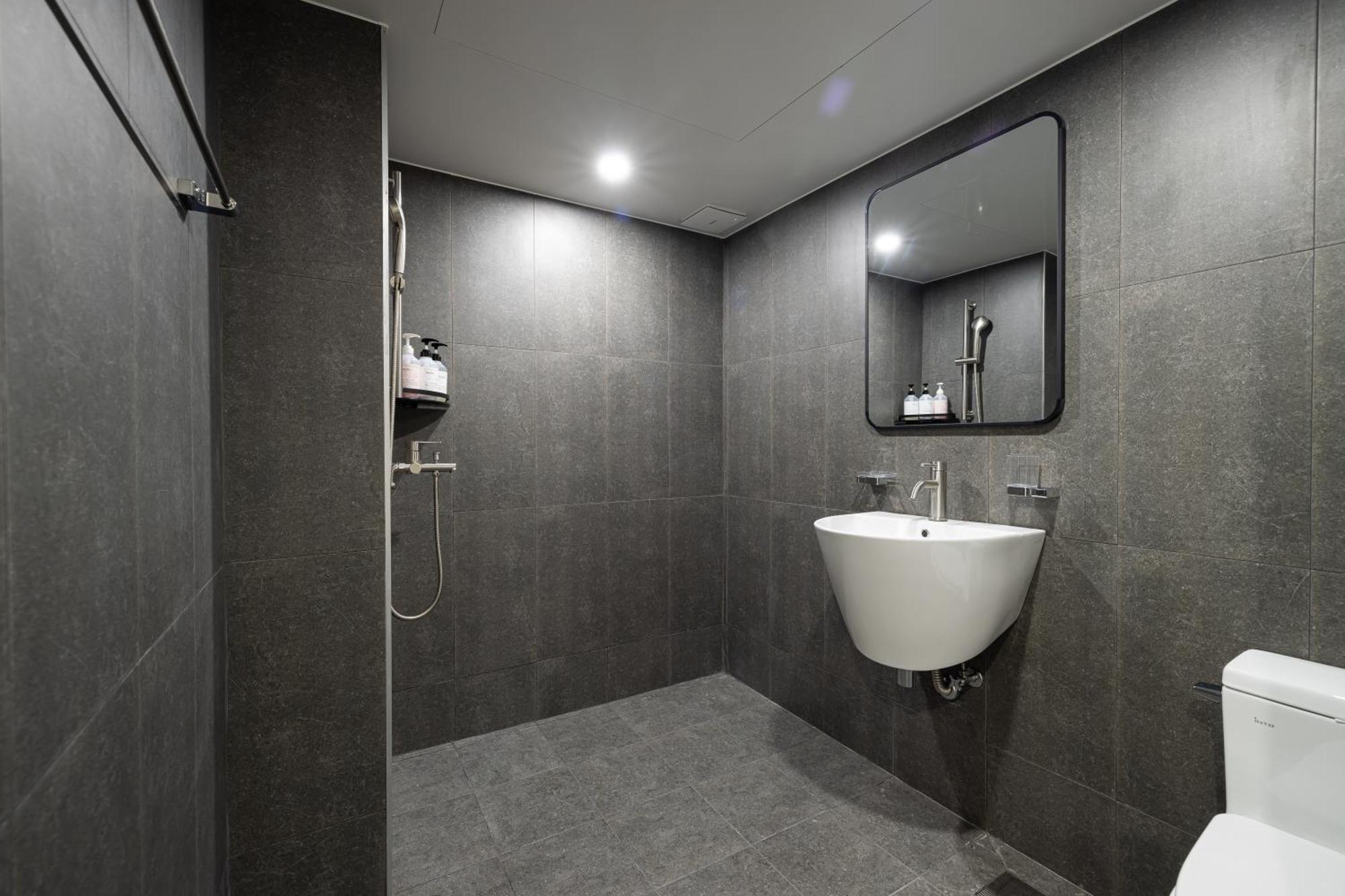Hotel Stay Inn Сеул Экстерьер фото