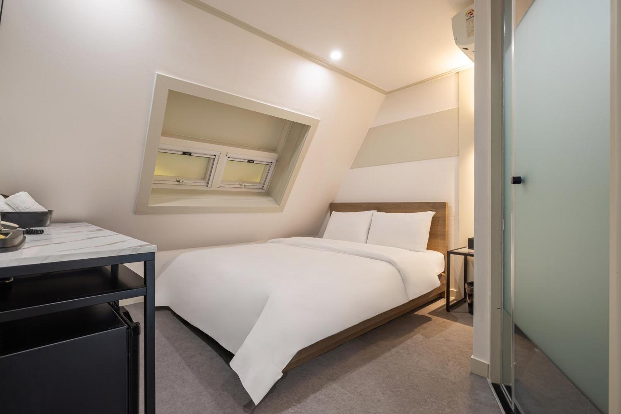 Hotel Stay Inn Сеул Экстерьер фото